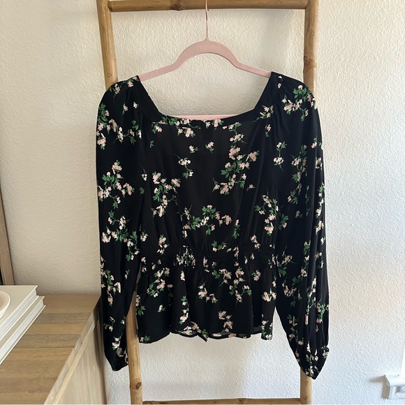 Old Navy Floral Black Peplum Top Sz Large NWT - Picture 9 of 14